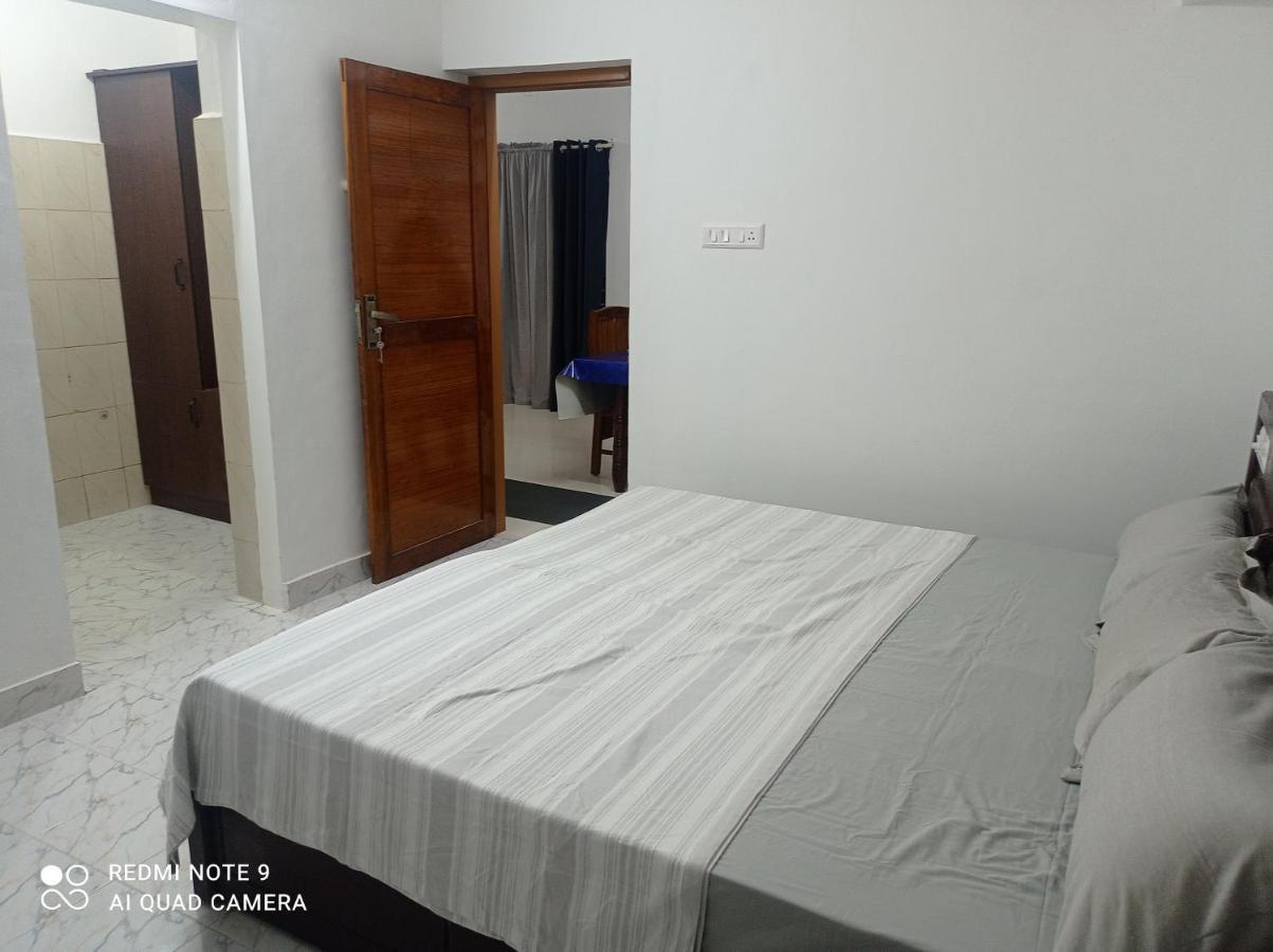Fab House Appartement Thekkady Buitenkant foto